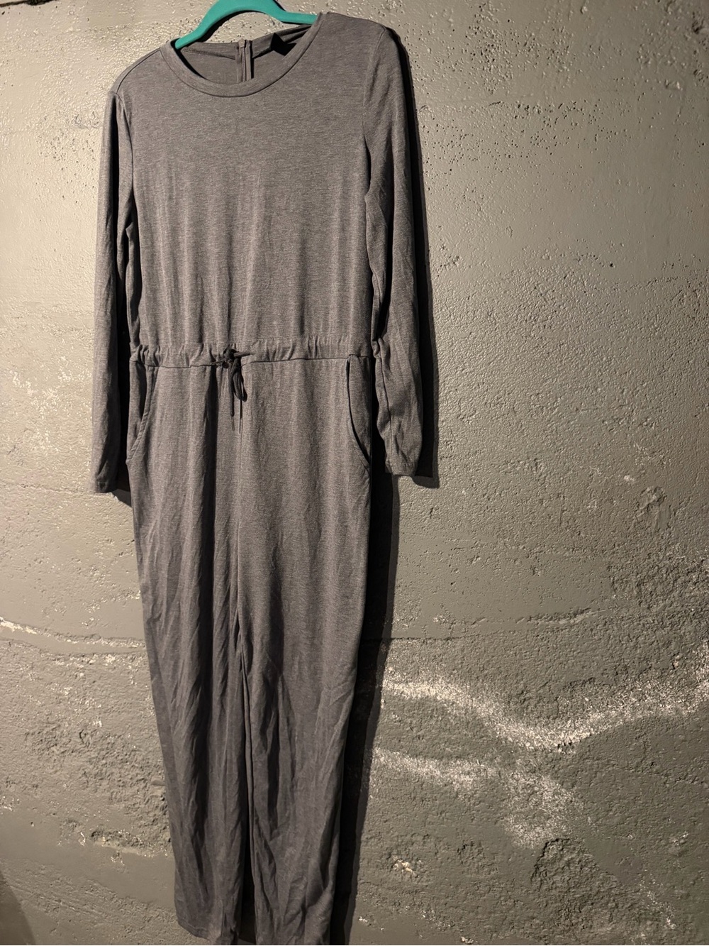Long Sleeve Gray Drawstring Jumpsuit
